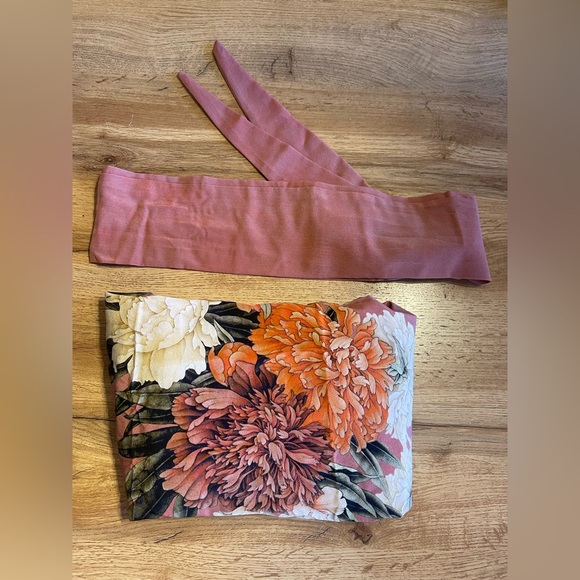 Italian Silk Dress by Larimeloom- like new worn once- one of a kind! - Picture 5 of 6